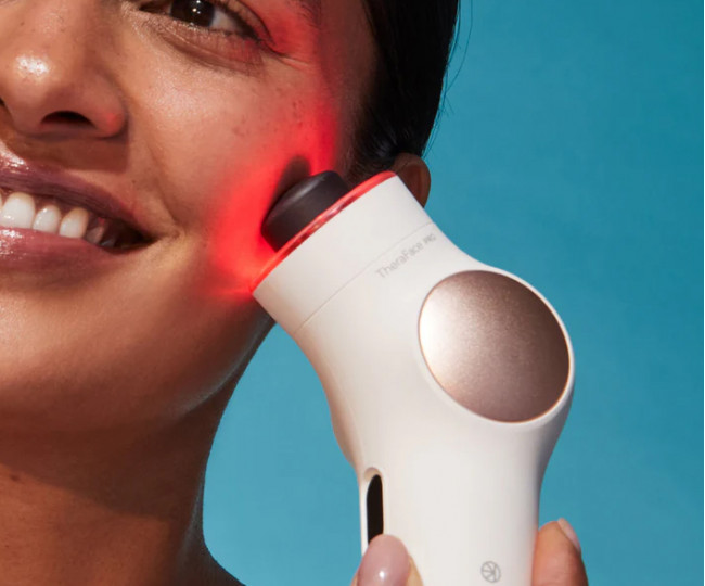 Ручной перкуссионный массажер для лица Theraface Pro